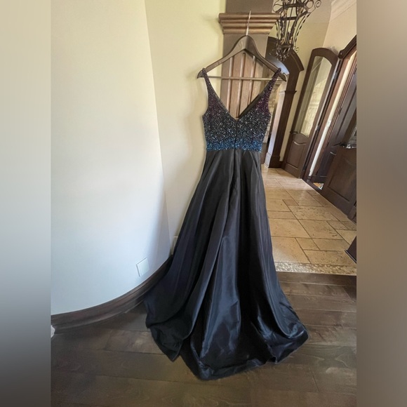 Sherri Hill Dress…NWOT - Picture 1 of 9